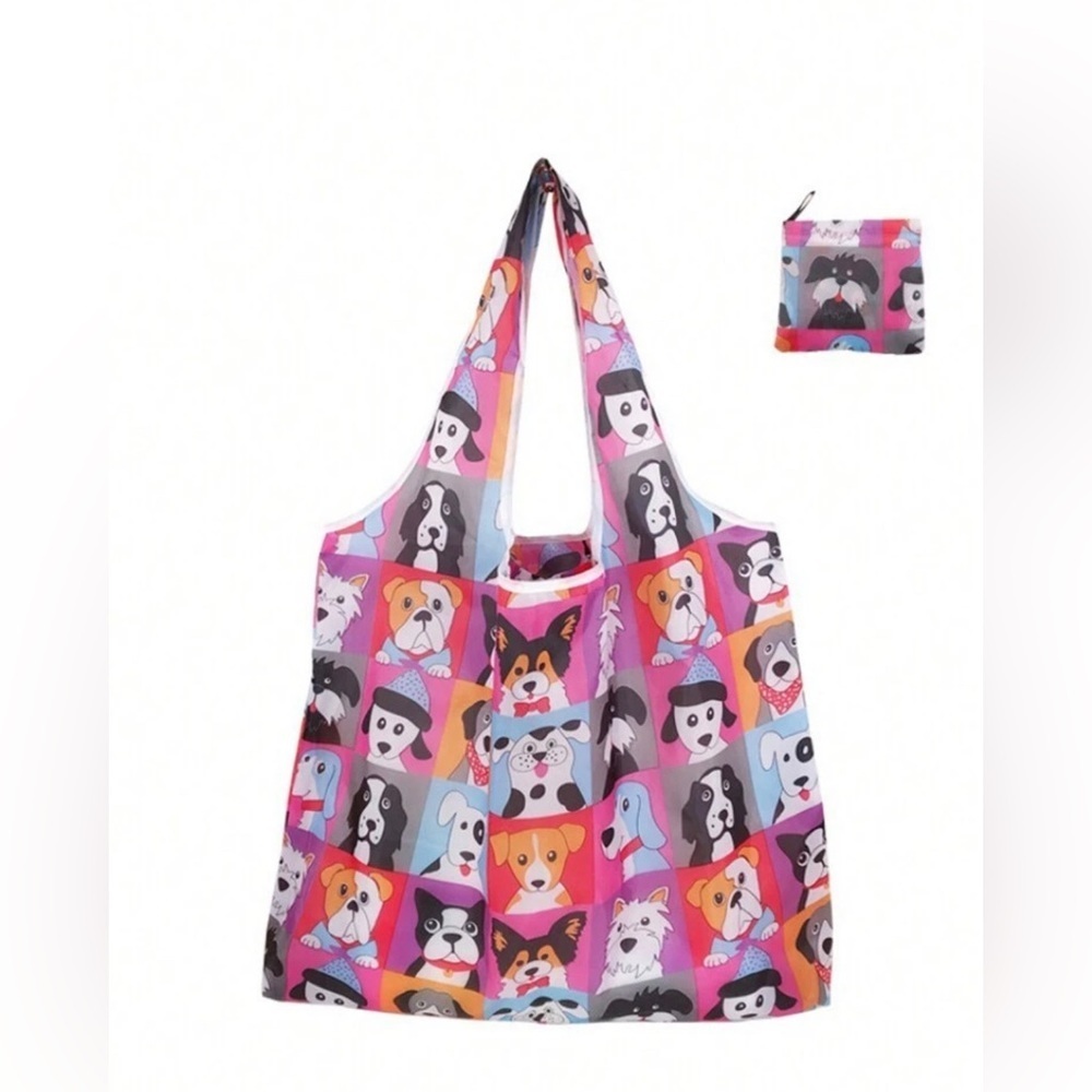 NWT DOG PRINT FOLDABLE REUSABLE BAG